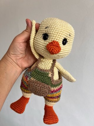 Muñeco de ganchillo de patito