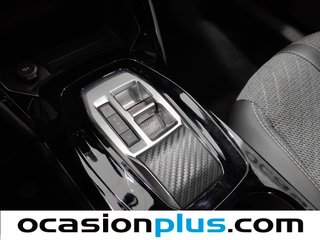 Peugeot 2008 Allure Hybrid eDCS6 107 kW (145 CV)