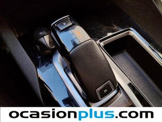 Peugeot 3008 BlueHDI 180 S&S GT EAT8 132 kW (180 CV)