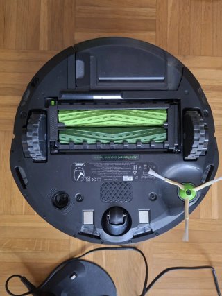 Aspirador iRobot Roomba i7