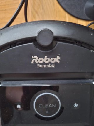 Aspirador iRobot Roomba i7