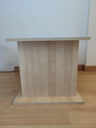 Mueble de almacenaje madera clara