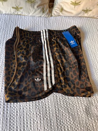 Shorts Adidas Animal Print