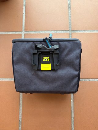Bolsa Manillar Basil Sport Design Negra
