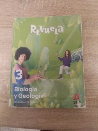 Libros de texto de 3ero ESO de la Ed SM Revuela