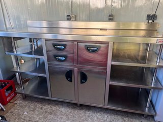 Mesa de acero inoxidable para cafetería