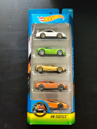 Hot Wheels HW Exotics 5 Car Pack