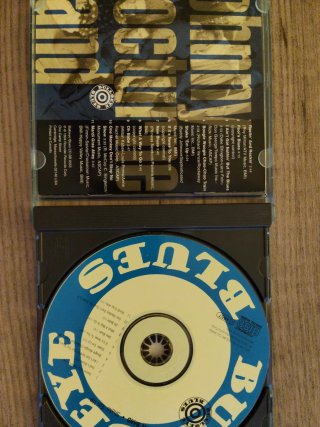 CD Johnny Nocturne Band - Shake 'Em Up