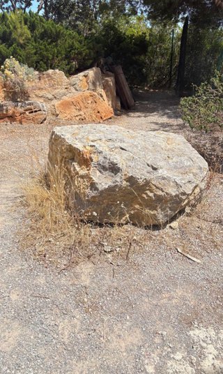 Piedras grandes 50 x 80/ 1m 5/6 unidades