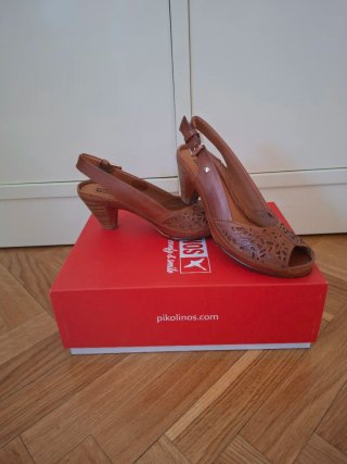 Sandalias Pikolinos tacón brandy talla 35