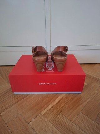 Sandalias Pikolinos tacón brandy talla 35