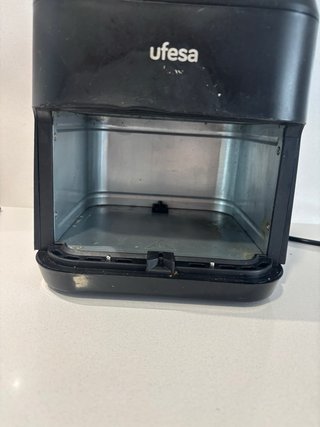 Freidora de aire Ufesa usada