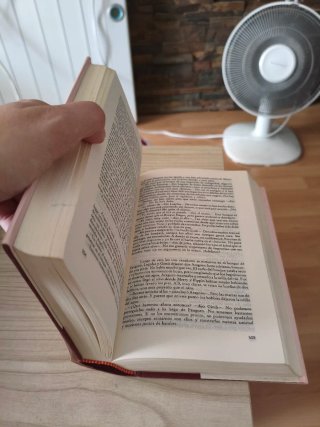 "El Señor de los Anillos" por J.R.R. Tolkien