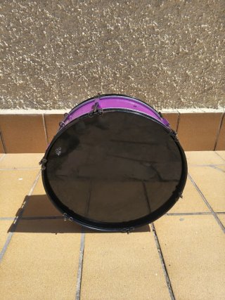 Bombo NP morado 23'' - 58x26 cm