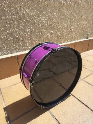 Bombo NP morado 23'' - 58x26 cm