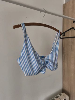 Top bikini rayas azul y blanco