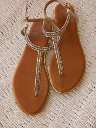 Sandalias verano con cristales Talla 41