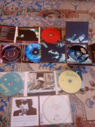(CDs) de Enrique Bunbury de su etapa en solitario