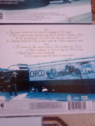(CDs) de Enrique Bunbury de su etapa en solitario