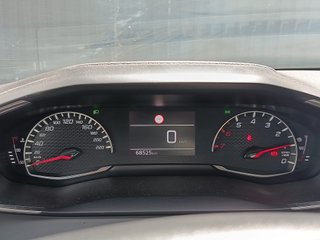Peugeot 208 2023 DESDE 170€