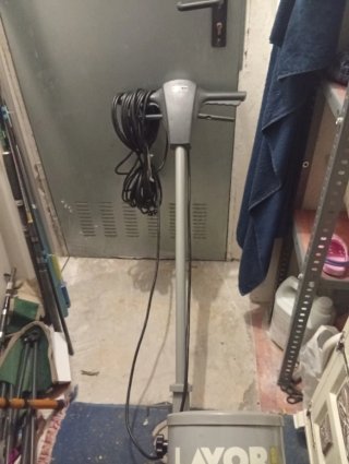 Maquina abrillantadora sin usar