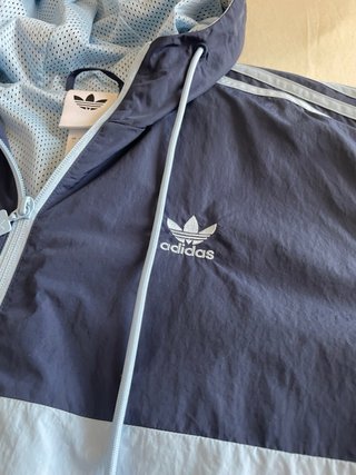 Chaqueta Adidas Azul con Capucha