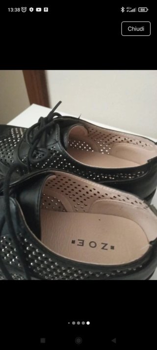 Scarpe donna nere con borchie