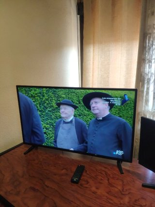 Televisión TD Systems Full HD 40" Completa + Mando