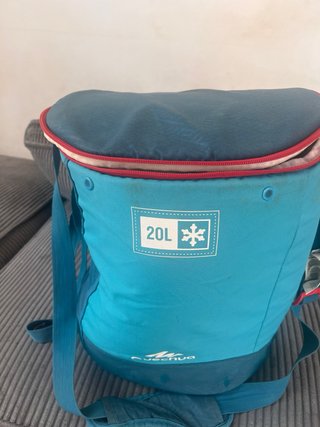 Nevera plegable Quechua 20L