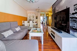 Piso en venta en Girón - Las Delicias - Tabacalera en Málaga