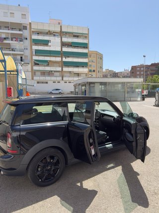 MINI Clubman 2010 black