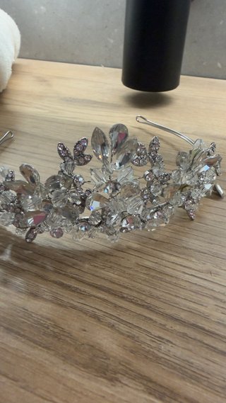 Tiara Novia/Invitada Cristales Plata
