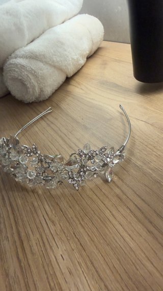 Tiara Novia/Invitada Cristales Plata