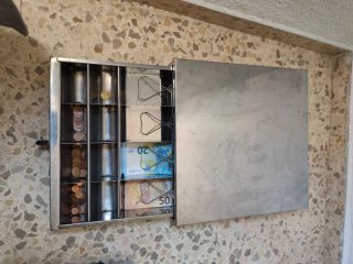 Caja Monedero Metálica Punto de Venta