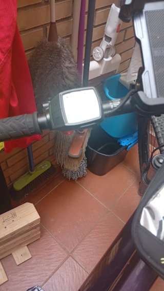 Bicicleta Eléctrica Morada