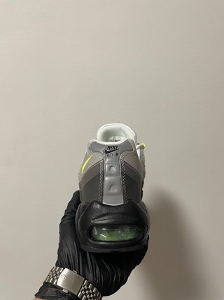 Nike Air Max 95 Neón