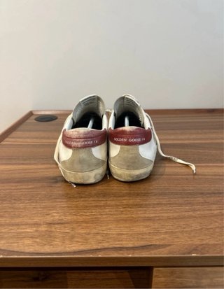 Golden Goose Superstar Blancas y Rojas