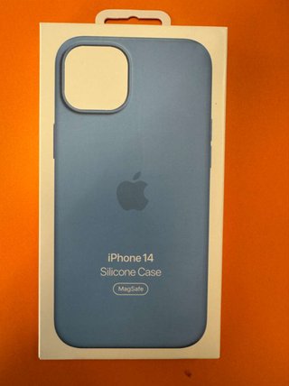 Funda iPhone14 Silicone SKY