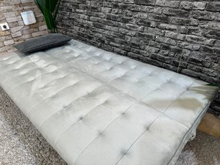 Sofá Cama Clic Clac Terciopelo Gris