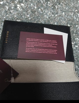 Cartera Radley Negra Nueva con Caja