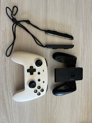 Nintendo Switch OLED + Caja + 2 juegos