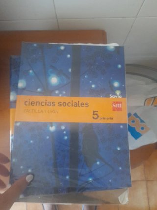 Libros SM – 4º y 5º de Primaria Vendo varios libr