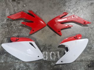 Plásticos CRF 250X Acerbis Rojos