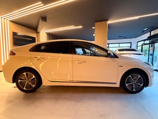 Hyundai IONIQ 1.6 GDI PHEV Style DCT