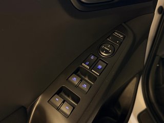 Hyundai IONIQ 1.6 GDI PHEV Style DCT