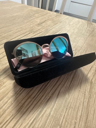 Gafas de sol Hawkers doradas y azules