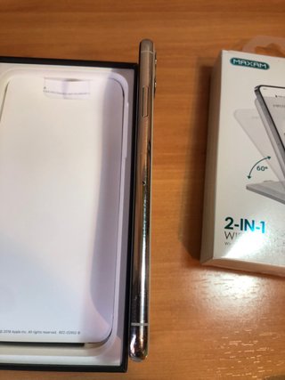 iPhone 11 Pro Max 64GB Dorado