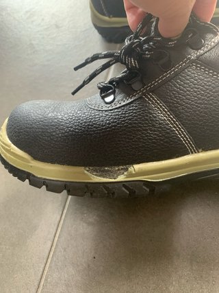 Botas de trabajo negras con puntera de hierro