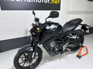 Honda CB 125R