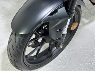 Honda CB 125R